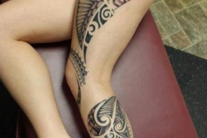 frauen tattoo bein